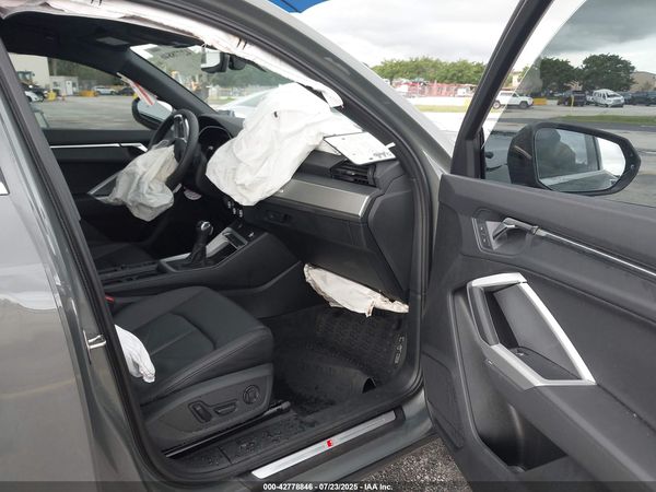 2024 AUDI Q3