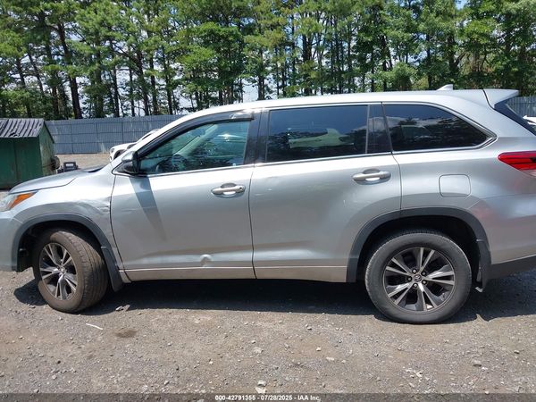 2018 TOYOTA HIGHLANDER LE PLUS