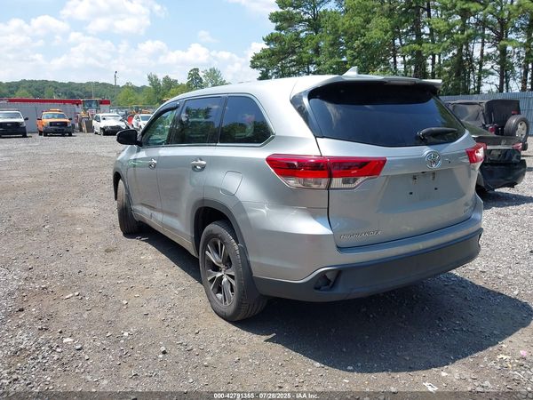 2018 TOYOTA HIGHLANDER LE PLUS