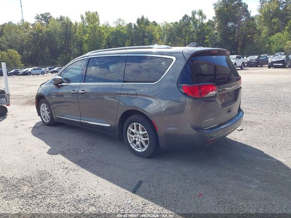 2020 CHRYSLER PACIFICA TOURING L — I3