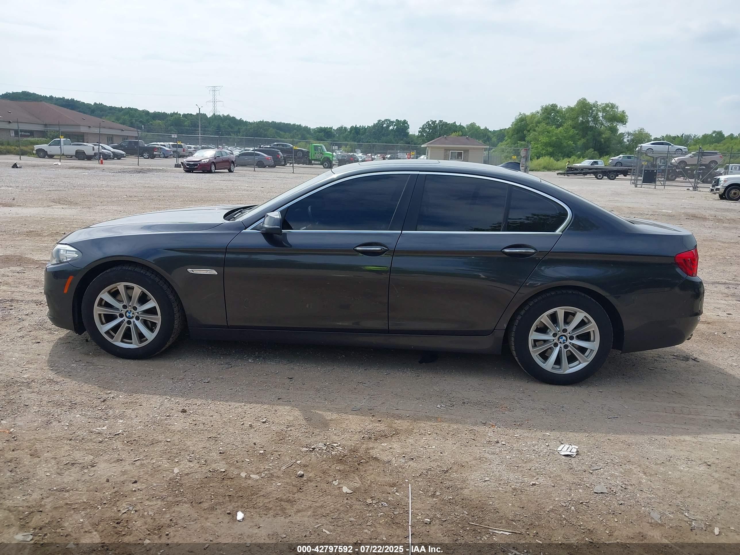 2015 BMW 528I