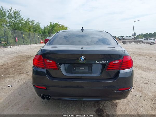 2015 BMW 528I