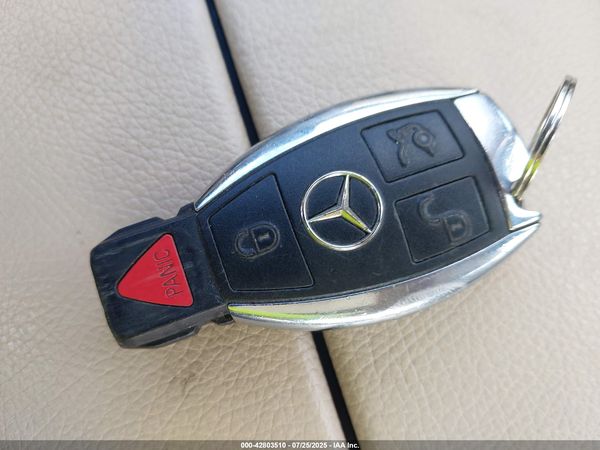 2017 MERCEDES-BENZ C 300