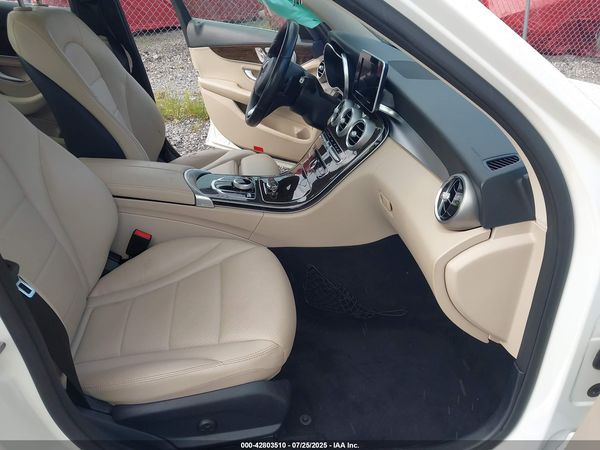 2017 MERCEDES-BENZ C 300