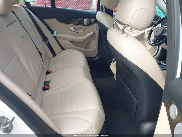 2017 MERCEDES-BENZ C 300