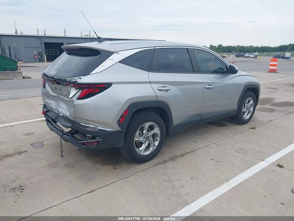 2024 HYUNDAI TUCSON SE