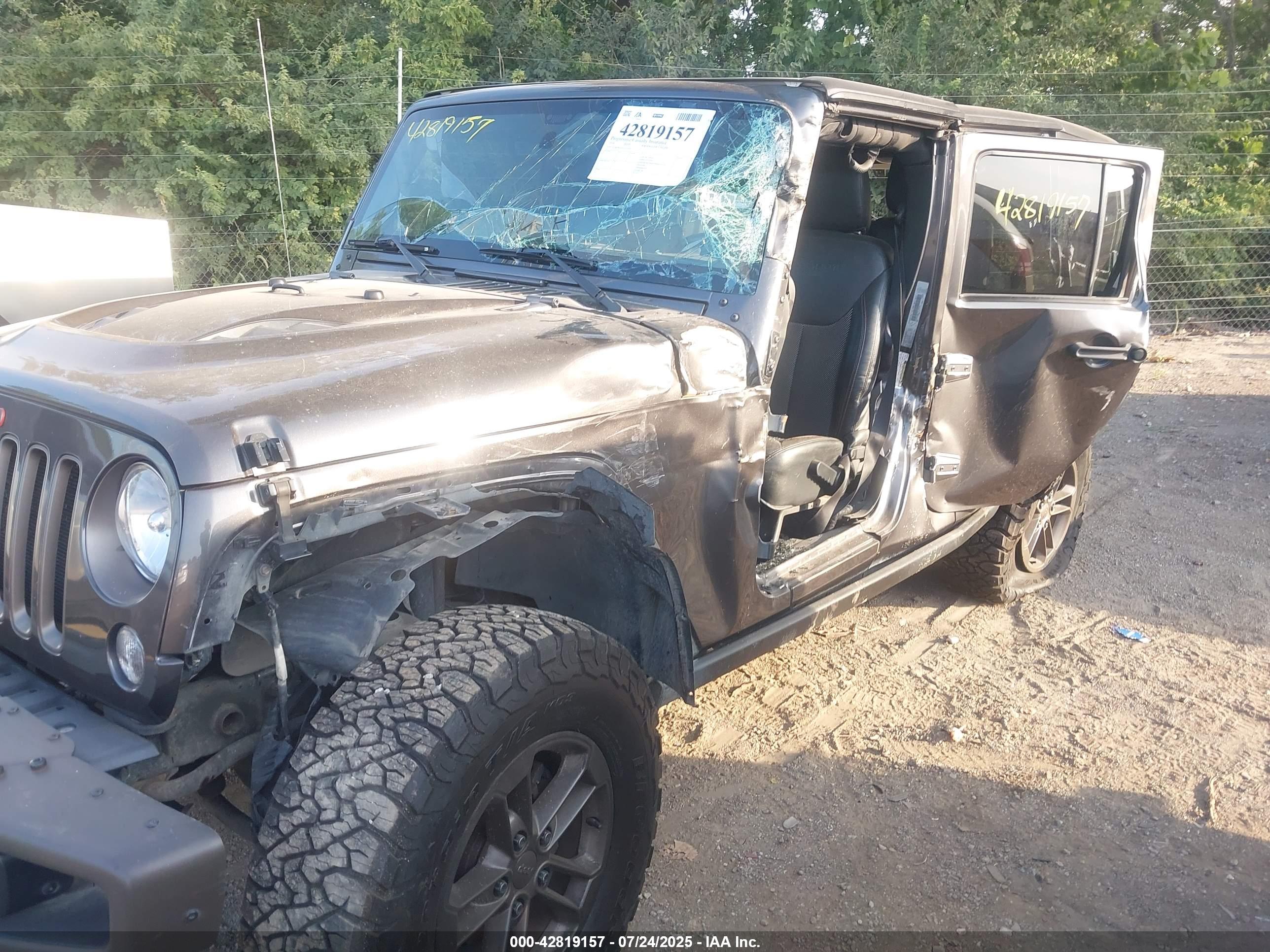 2016 JEEP WRANGLER UNLIMITED SAHARA