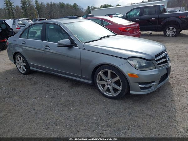 2014 MERCEDES-BENZ C 250 LUXURY/SPORT