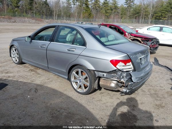2014 MERCEDES-BENZ C 250 LUXURY/SPORT