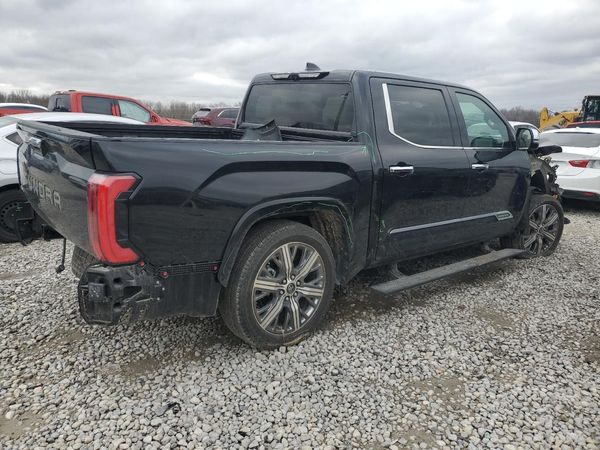 2023 TOYOTA TUNDRA