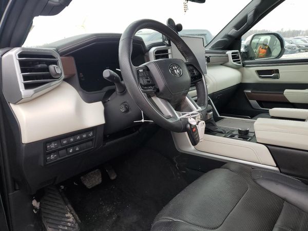 2023 TOYOTA TUNDRA
