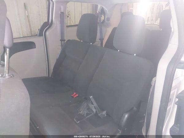 2017 DODGE GRAND CARAVAN SE — I8