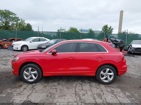 2022 AUDI Q3
