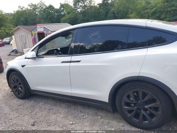 2022 TESLA MODEL X