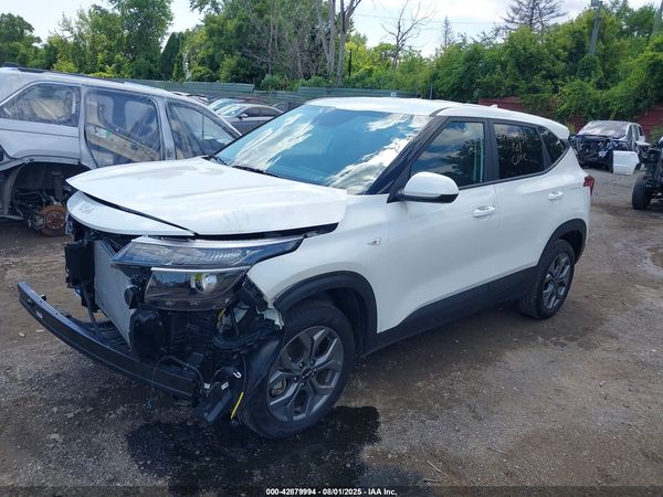 2025 KIA SELTOS LX