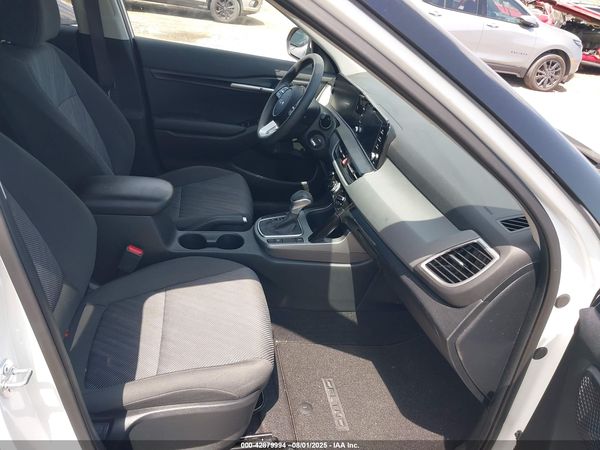 2025 KIA SELTOS LX