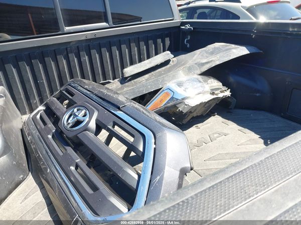 2017 TOYOTA TACOMA SR5 V6
