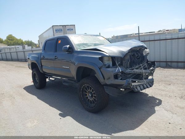 2017 TOYOTA TACOMA SR5 V6