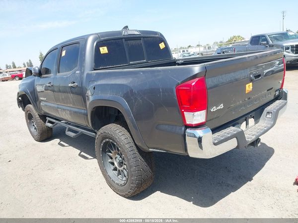 2017 TOYOTA TACOMA SR5 V6