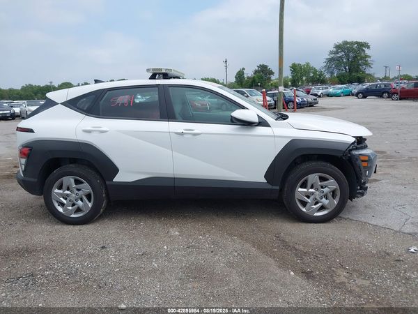 2025 HYUNDAI KONA SE