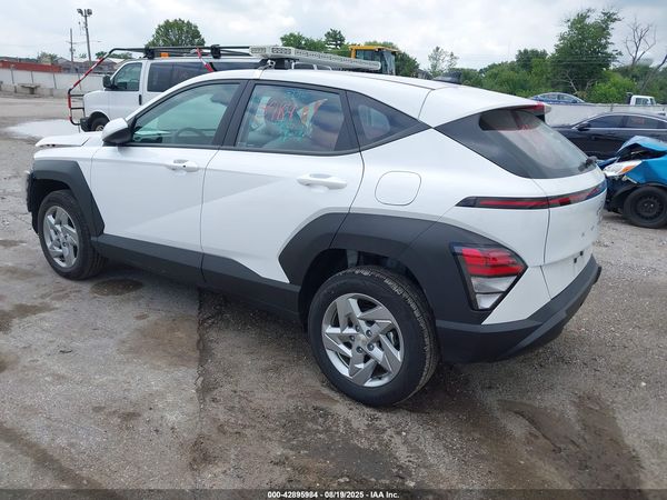 2025 HYUNDAI KONA SE
