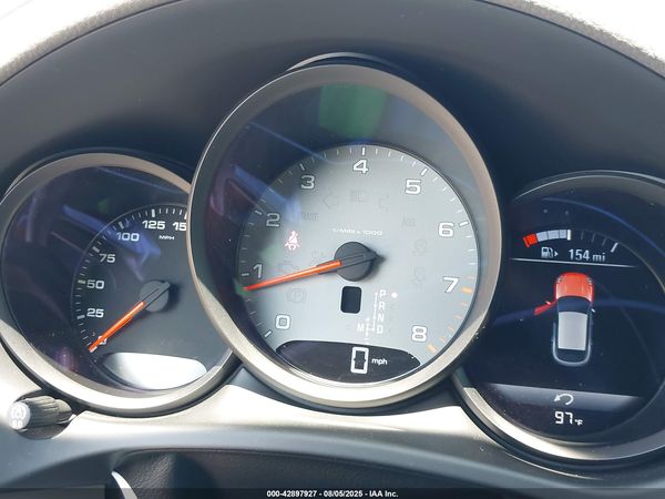 2019 PORSCHE MACAN S