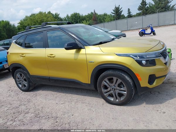2021 KIA SELTOS S