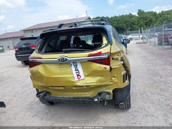 2021 KIA SELTOS S