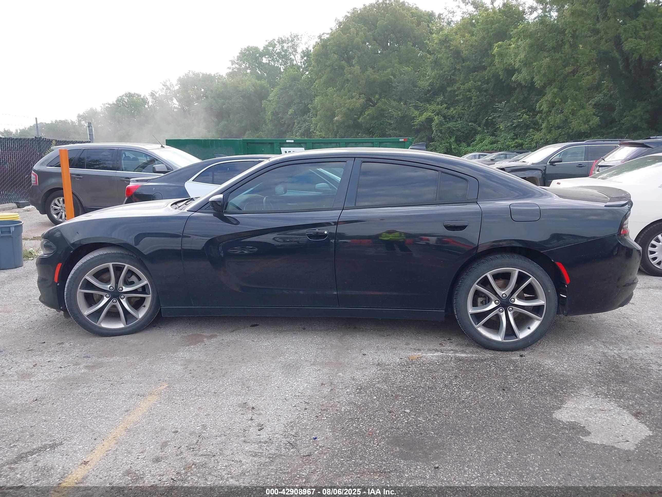 2015 DODGE CHARGER R/T