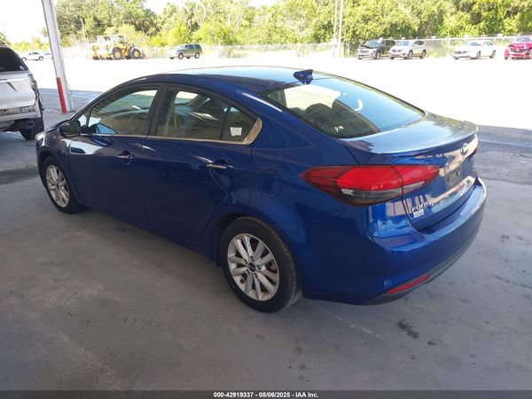2017 KIA FORTE S