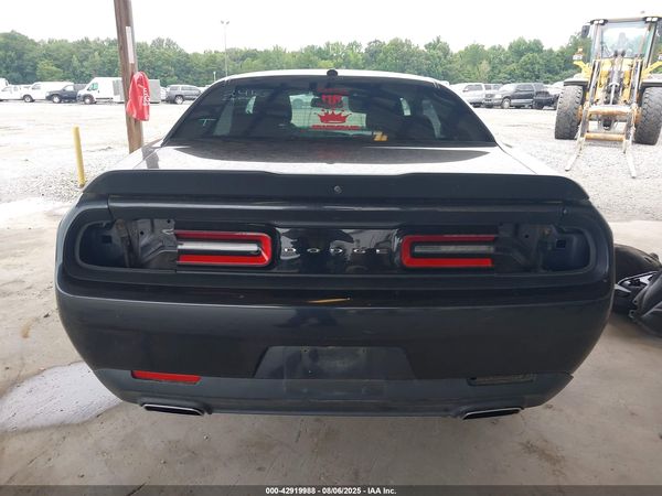 2019 DODGE CHALLENGER SXT