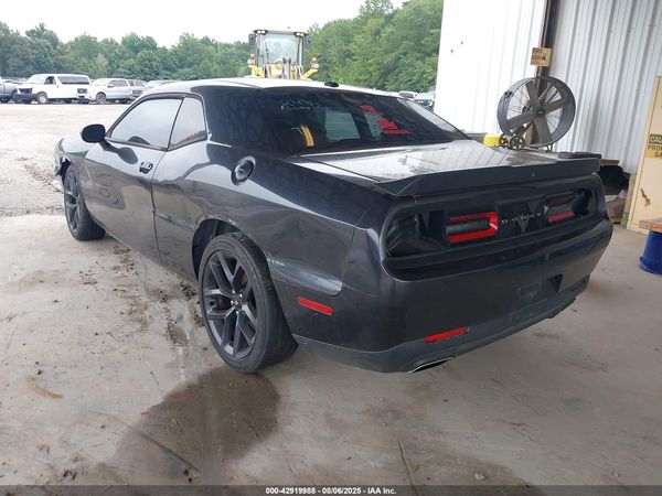 2019 DODGE CHALLENGER SXT
