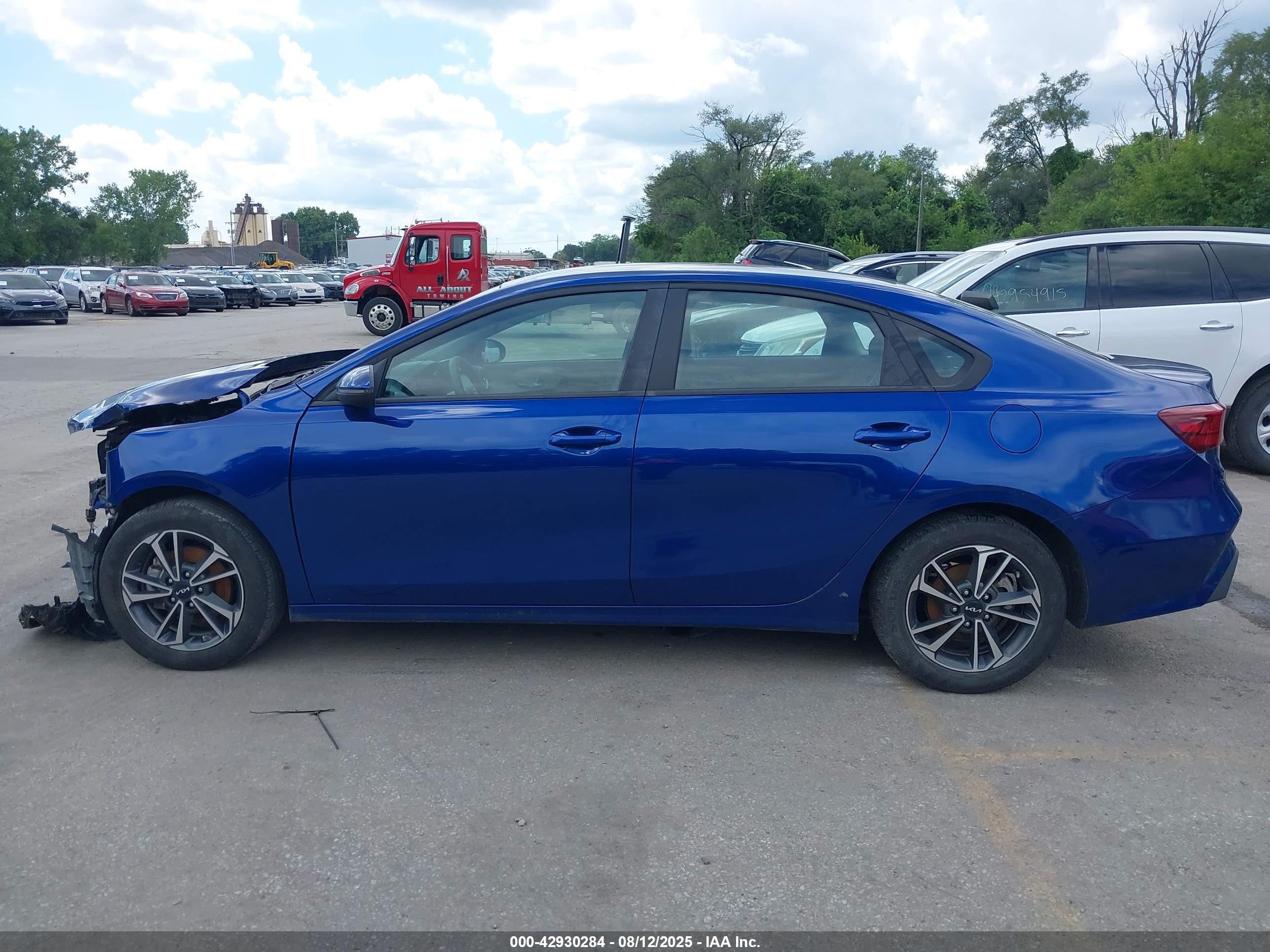 2024 KIA FORTE LXS