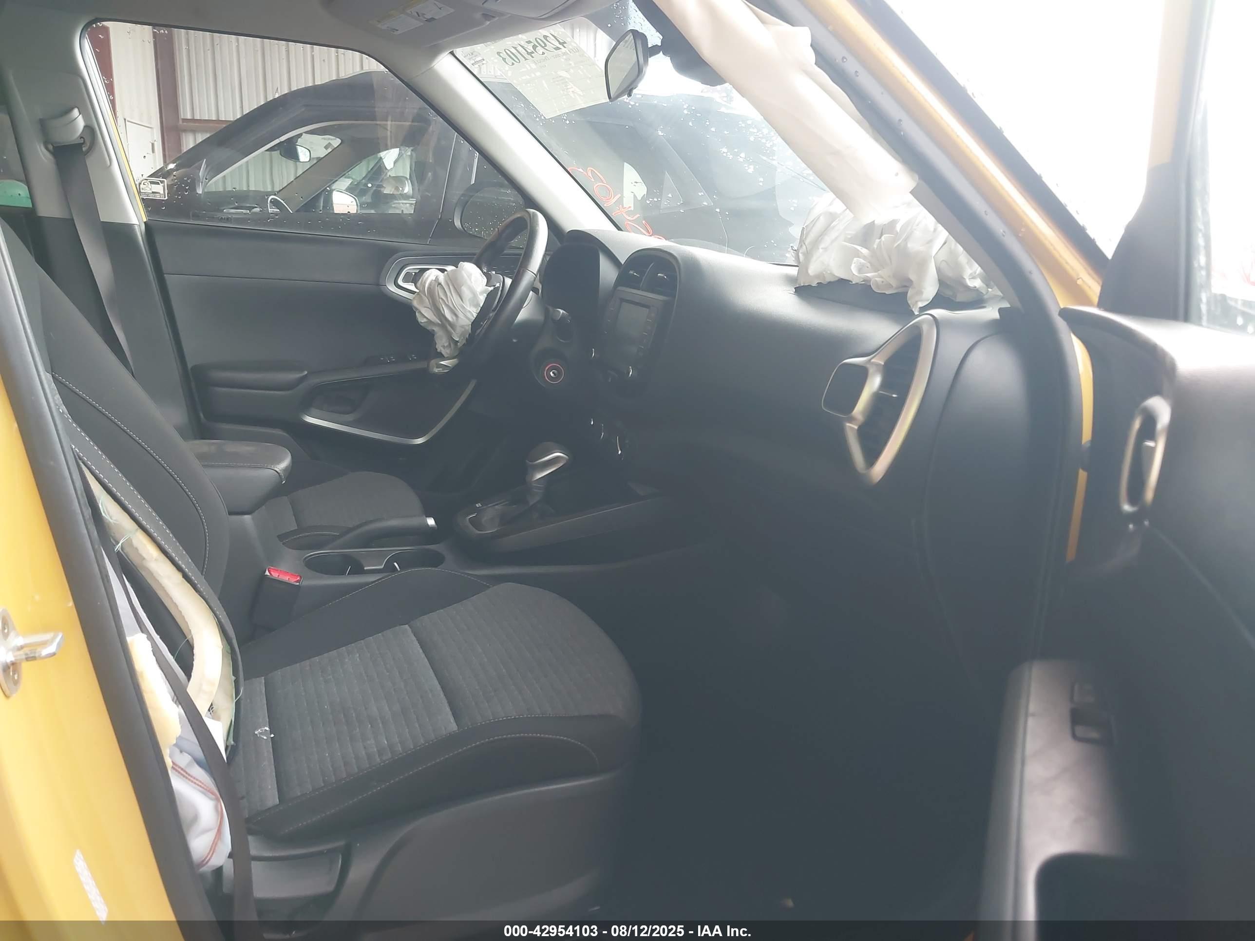 2020 KIA SOUL S