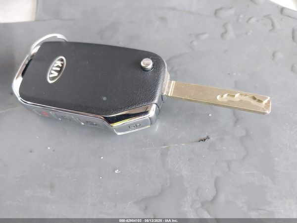 2020 KIA SOUL S