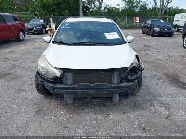 2016 KIA FORTE LX
