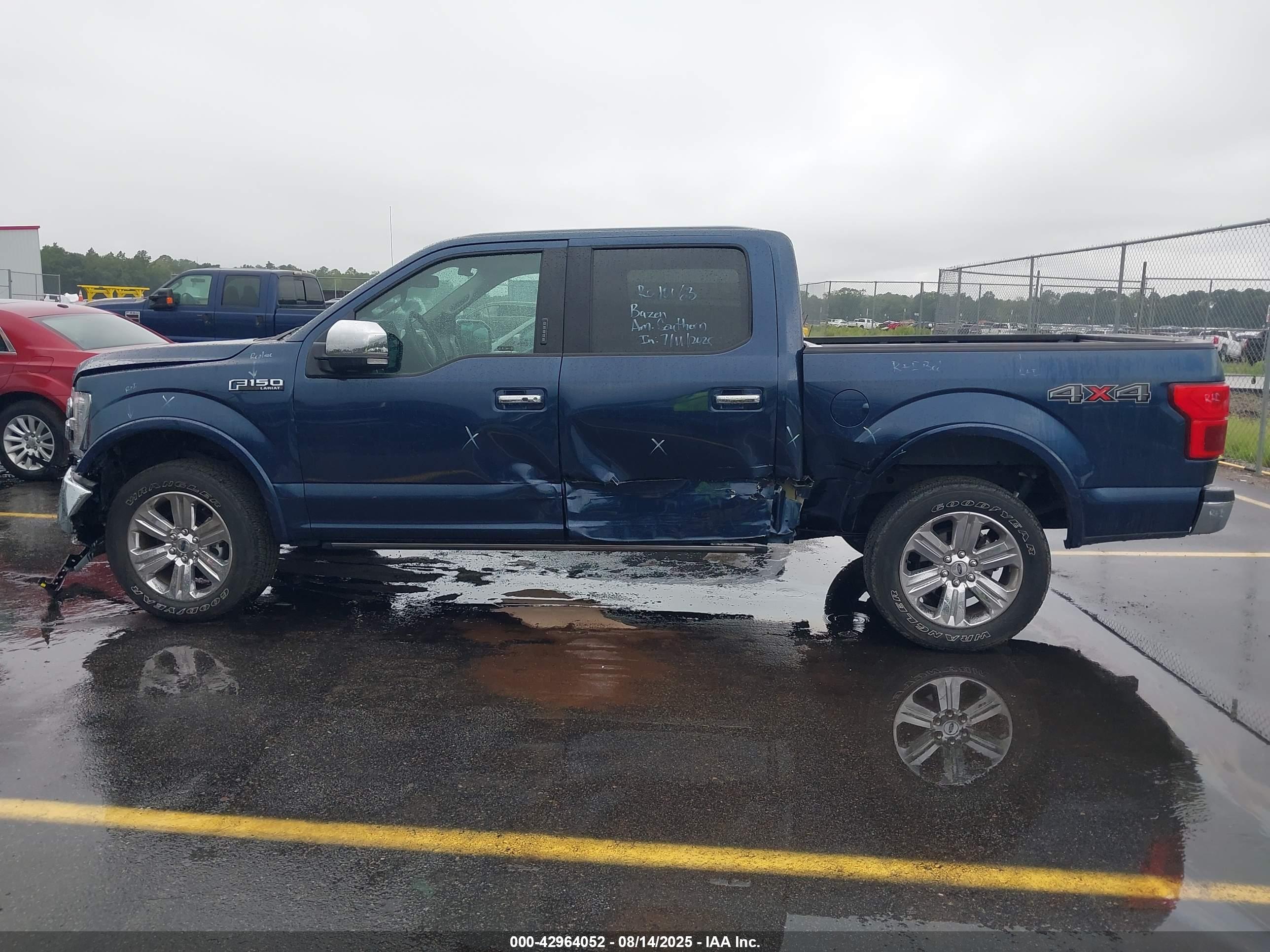 2020 FORD F-150 LARIAT