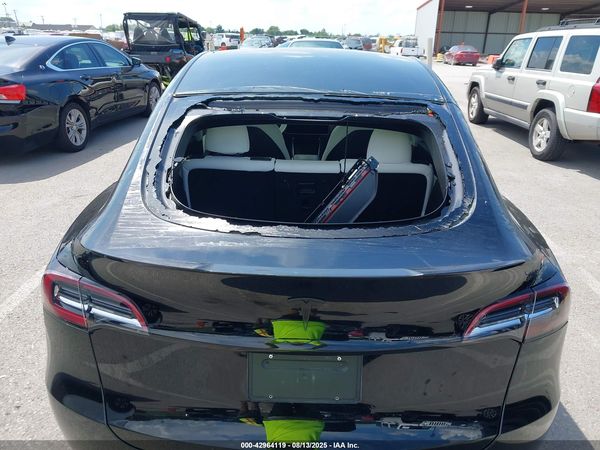 2020 TESLA MODEL Y
