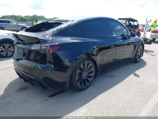 2020 TESLA MODEL Y