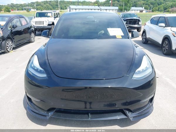 2020 TESLA MODEL Y