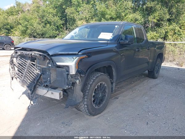 2023 TOYOTA TUNDRA SR5