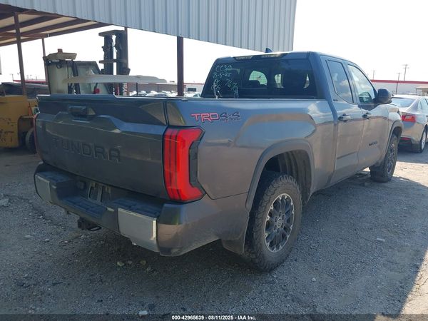 2023 TOYOTA TUNDRA SR5