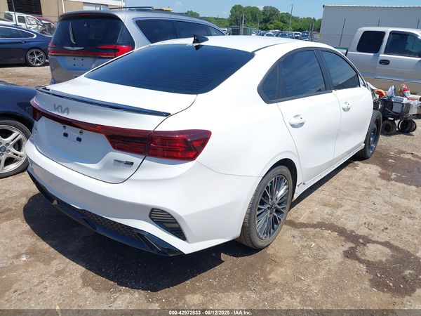 2023 KIA FORTE GT-LINE