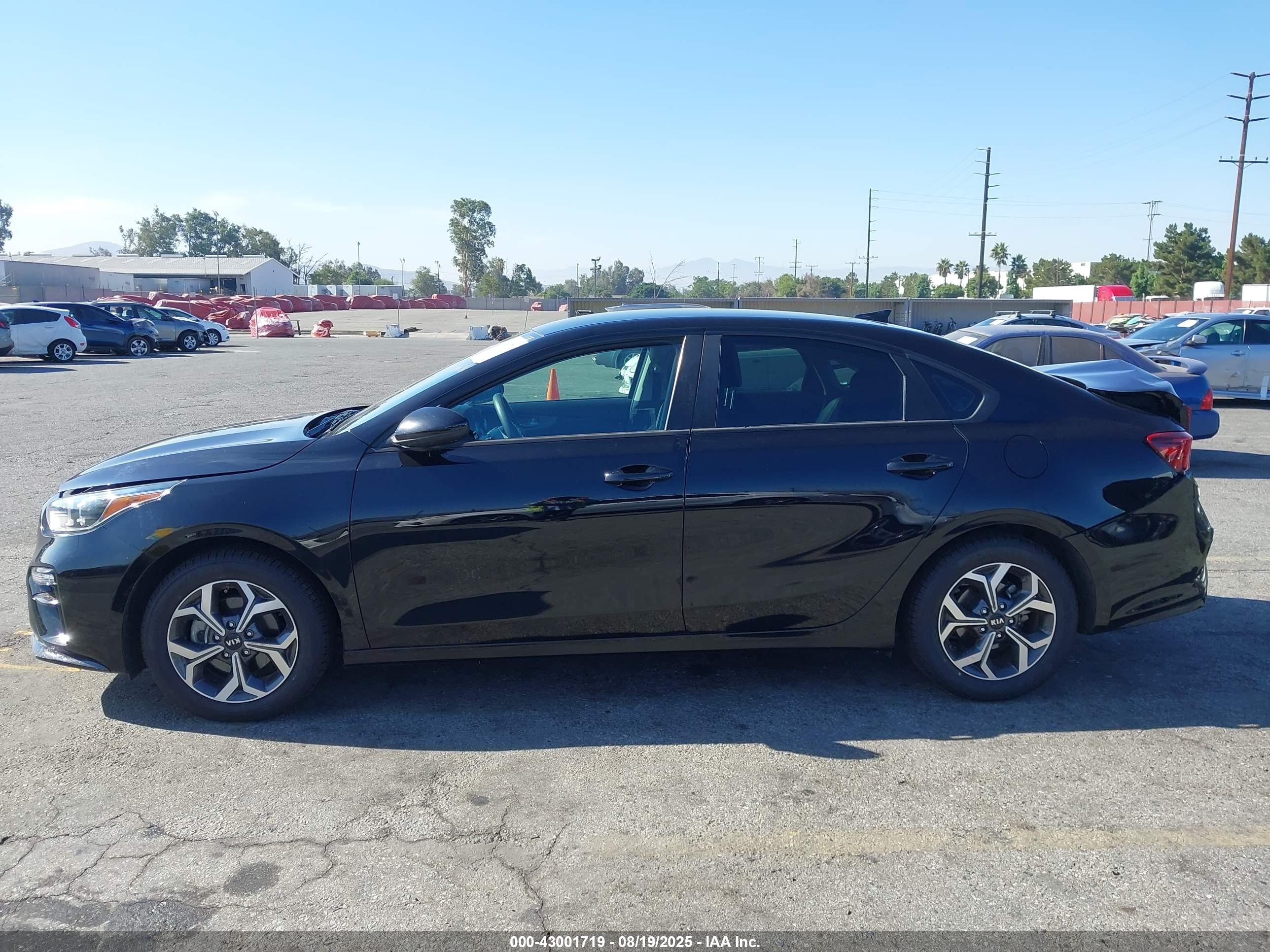 2020 KIA FORTE LXS