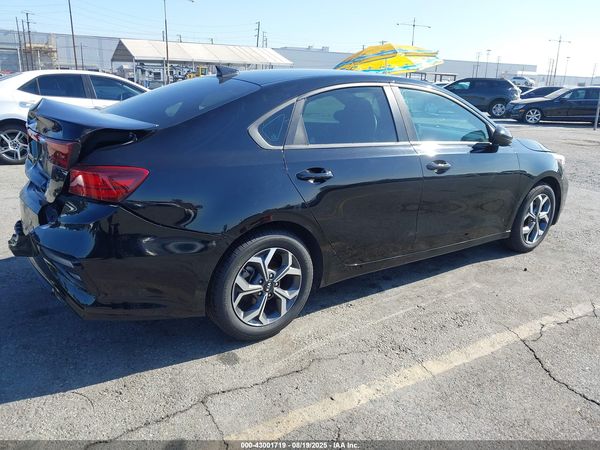 2020 KIA FORTE LXS