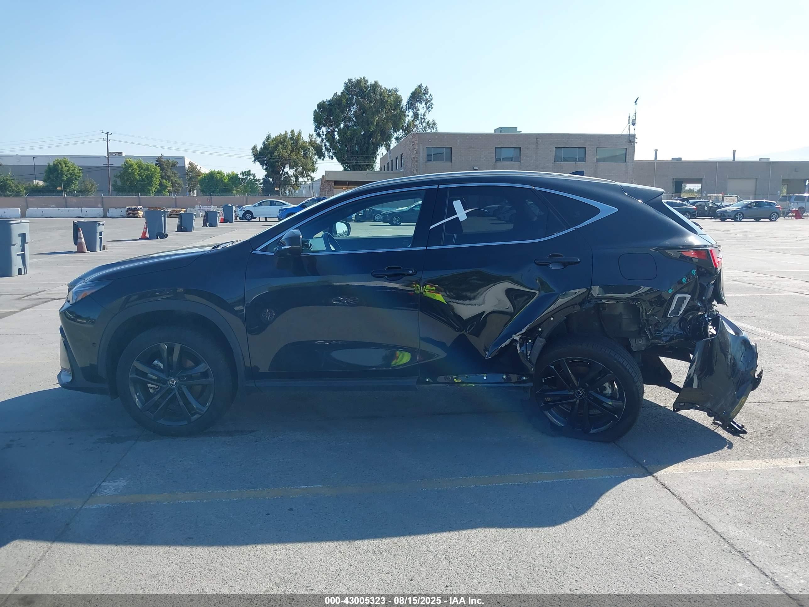 2022 LEXUS NX 450H+ LUXURY