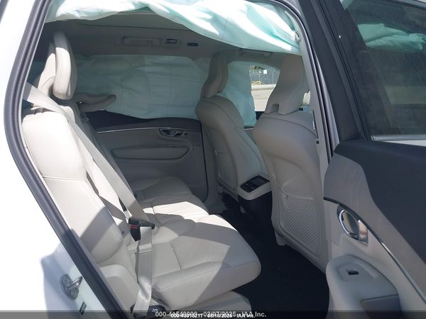2025 VOLVO XC90 B6 PLUS 7-SEATER