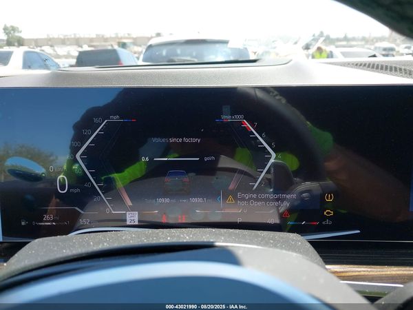 2025 BMW X7 XDRIVE40I
