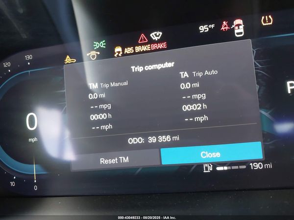 2024 VOLVO S60 B5 CORE DARK THEME