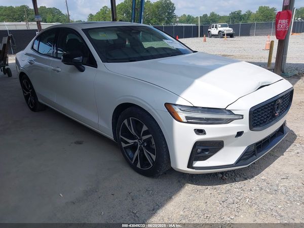 2024 VOLVO S60 B5 CORE DARK THEME